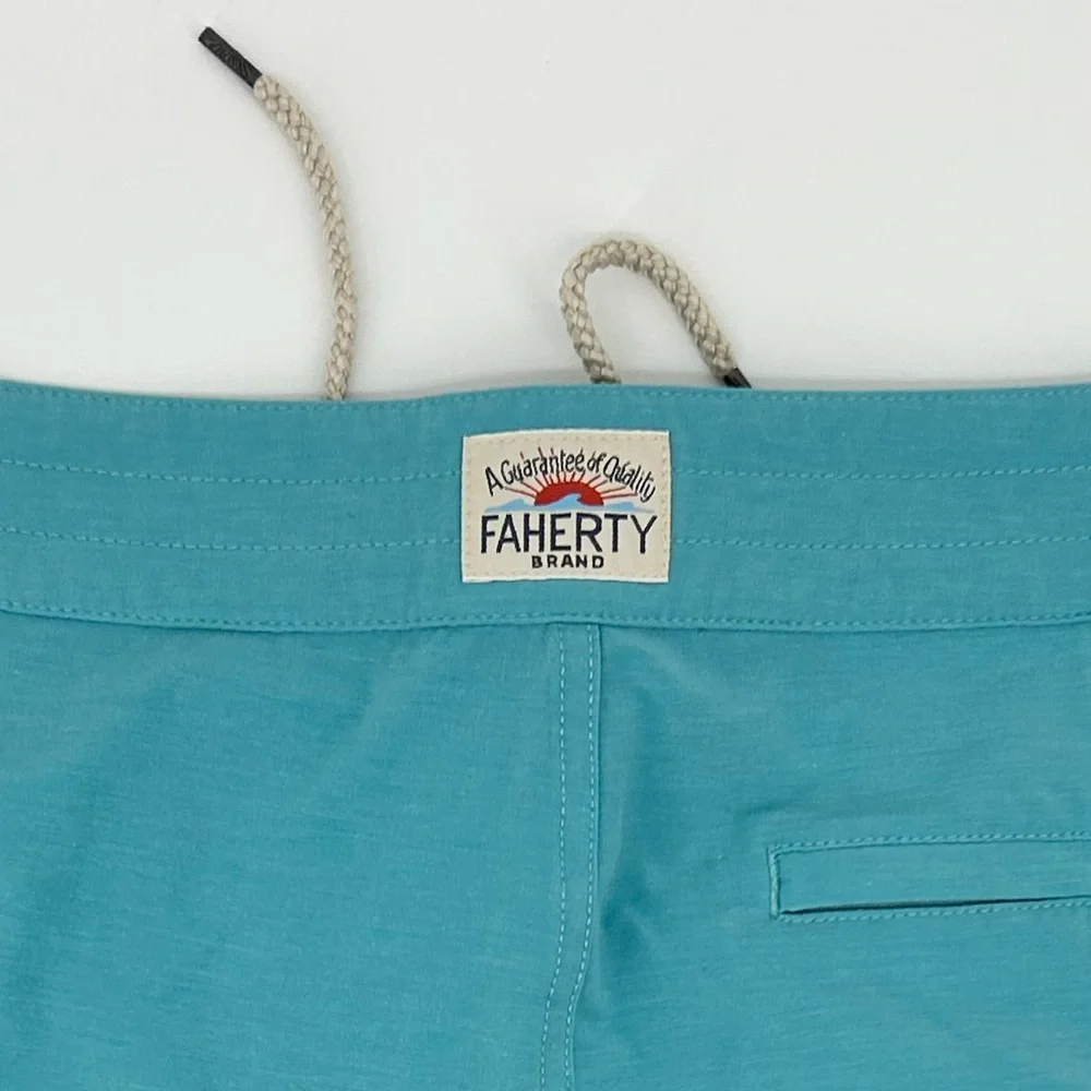 Mens Faherty Brand Board shorts Vintage Tape Sky Geo Stripe turquoise size 35 - Picture 4 of 9